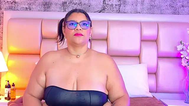 SelennaCooper online show from 03/12/26, 11:49