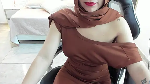 Tahira bakir online show from 11/25/25, 12:32