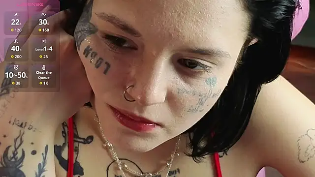 Snapshot of Ada_Manson chatting on 11/17/25, 06:35 Ada Manson online show from 11/17/25, 06:35