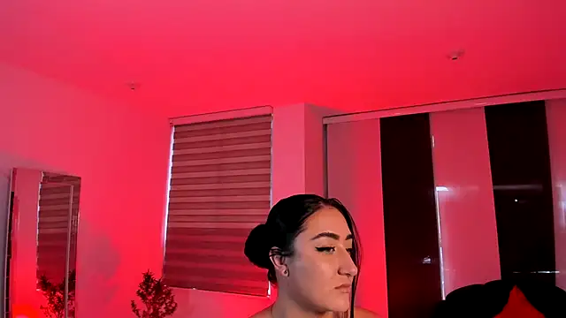 -Kennya online show from 12/14/25, 09:41