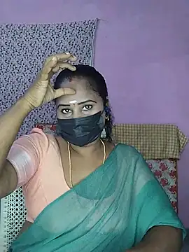 Snapshot of Tamil_devagi chatting on 06/10/26, 05:07 Tamil devagi online show from 06/10/26, 05:07