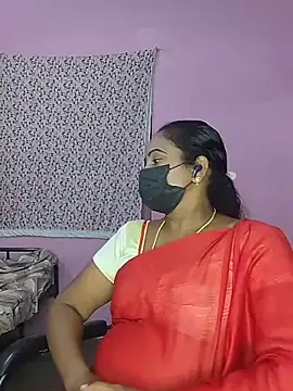 Snapshot of Tamil_devagi chatting on 06/11/26, 05:05 Tamil devagi online show from 06/11/26, 05:05