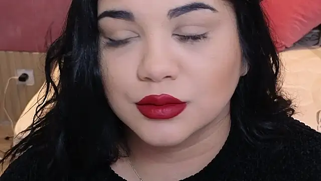 Snapshot of SpicyCarlaXX chatting on 02/18/26, 07:21 SpicyCarlaXX online show from 02/18/26, 07:21