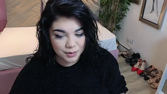 Snapshot of SpicyCarlaXX chatting on 03/05/26, 07:43 SpicyCarlaXX online show from 03/05/26, 07:43