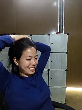 Cat-meow online show from 12/23/25, 06:22