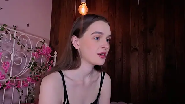 CathrineBinnie online show from 11/25/25, 07:36