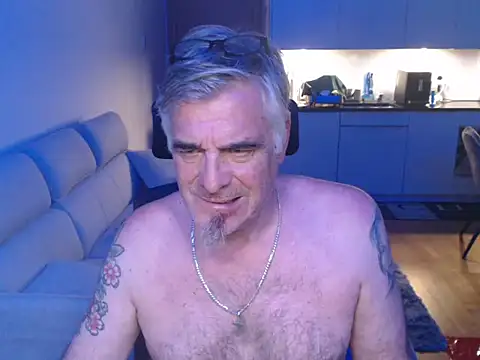 Buidapest online show from 04/16/26, 05:52