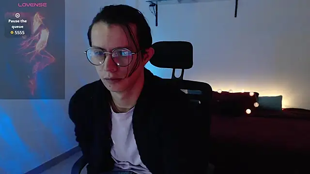 Snapshot of Brandon_starkk chatting on 05/09/26, 12:32 Brandon starkk online show from 05/09/26, 12:32