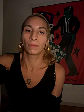 Snapshot of zinalastar chatting on 11/16/25, 04:56 zinalastar online show from 11/16/25, 04:56