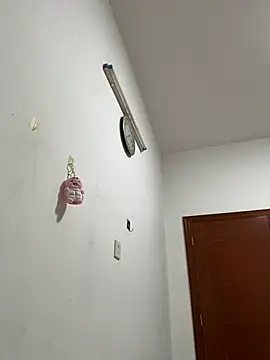 Snapshot of lili-8979 chatting on 03/04/26, 09:37 lili-8979 online show from 03/04/26, 09:37