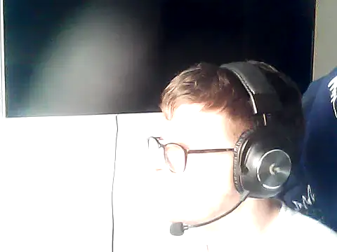 Snapshot of DesertedMonoxide chatting on 03/15/26, 11:38 DesertedMonoxide online show from 03/15/26, 11:38
