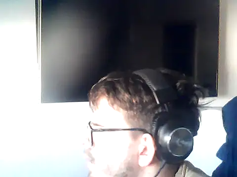 Snapshot of DesertedMonoxide chatting on 04/06/26, 08:04 DesertedMonoxide online show from 04/06/26, 08:04