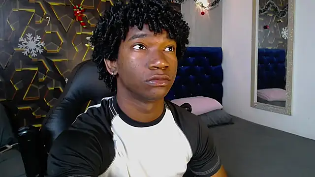 Snapshot of negga_cum chatting on 01/09/26, 01:25 negga cum online show from 01/09/26, 01:25