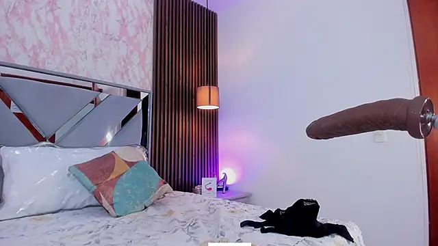 Lorna queen online show from 01/11/26, 07:52