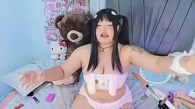 kittyhtxx online show from 12/03/25, 04:20