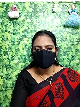 Queen-Neha online show from 12/16/25, 05:45