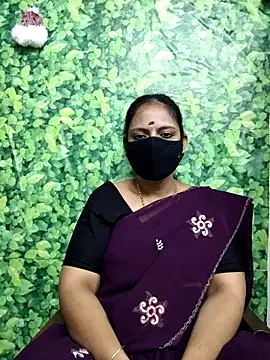 Queen-Neha online show from 12/22/25, 08:22