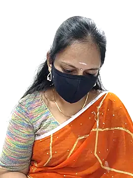 Queen-Neha online show from 01/13/26, 06:40