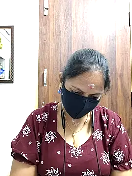 Queen-Neha online show from 03/26/26, 02:22