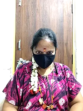 Queen-Neha online show from 04/25/26, 02:14