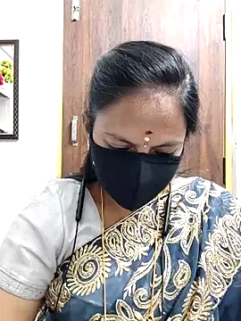 Queen-Neha online show from 04/27/26, 03:10