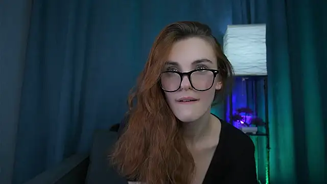 foxy cute4you online show from 11/30/25, 07:18