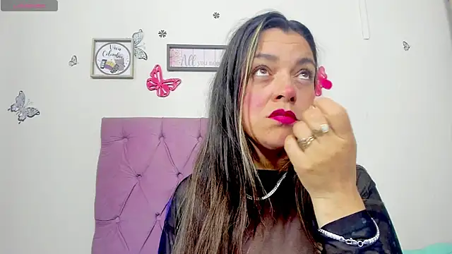  nanycute  online show from 03/31/26, 12:12