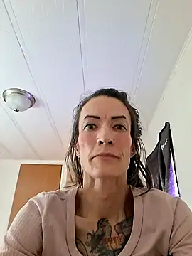 MaitressePomme3 online show from 12/04/25, 02:37