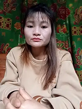 Lee-Thee online show from 12/02/25, 01:22