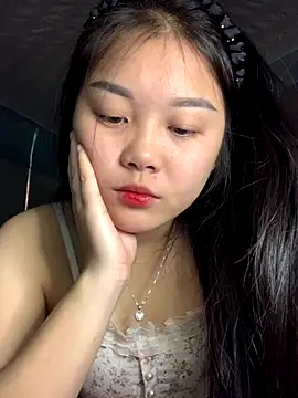 Baa-bee22 online show from 12/01/25, 04:17