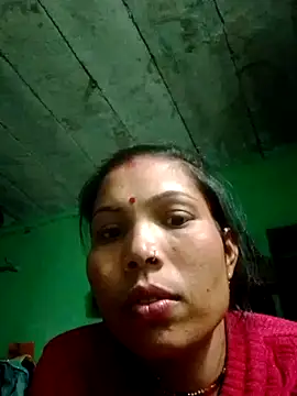 Snapshot of Aasma_rani chatting on 11/17/25, 02:23 Aasma rani online show from 11/17/25, 02:23