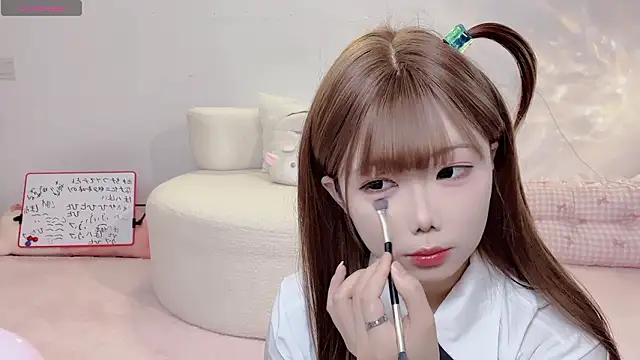 Snapshot of lucky-188 chatting on 02/11/26, 05:29 lucky-188 online show from 02/11/26, 05:29