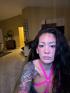 Entreprescrewers online show from 11/26/25, 06:25