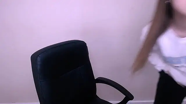 MillaTems  online show from 01/06/26, 08:07