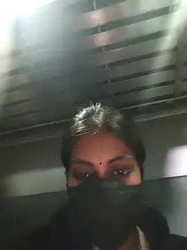 Anupriya89 online show from 12/04/25, 06:05