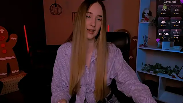  kellykitten  online show from 12/18/25, 10:10