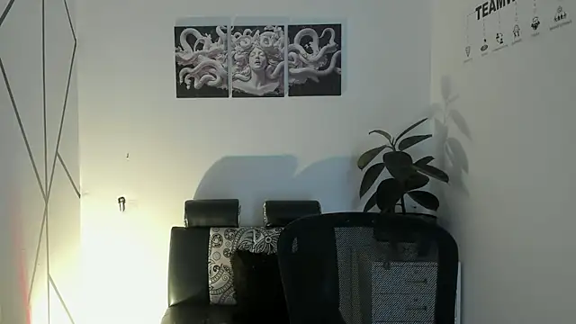 James Adams 01 online show from 12/16/25, 12:43