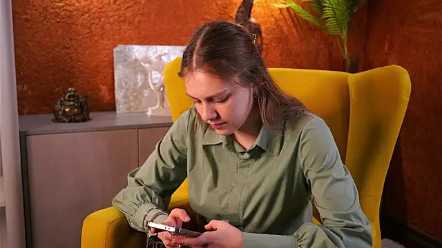 Snapshot of PeterSkaff chatting on 11/18/25, 11:47 PeterSkaff online show from 11/18/25, 11:47