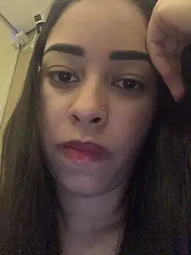 Amandinhaa19 online show from 02/05/26, 03:00