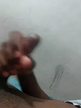 Snapshot of fpic chatting on 11/24/25, 04:18 fpic online show from 11/24/25, 04:18