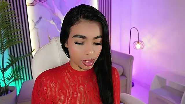 MeganLowell online show from 11/26/25, 07:59