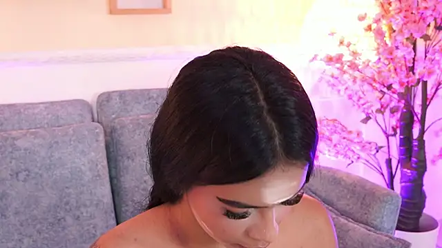 MeganLowell online show from 03/23/26, 07:07