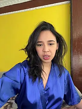 Esmerald 1111 online show from 03/23/26, 02:10