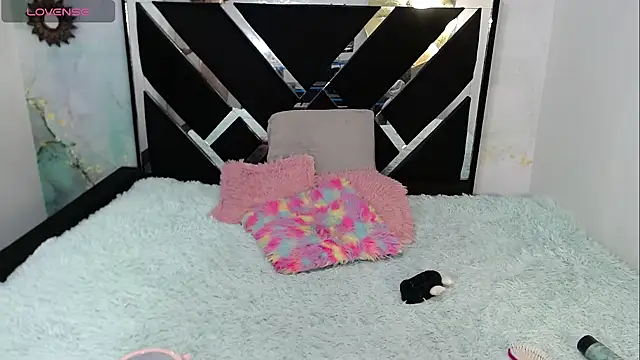 AmbarSxxx online show from 02/13/26, 07:59