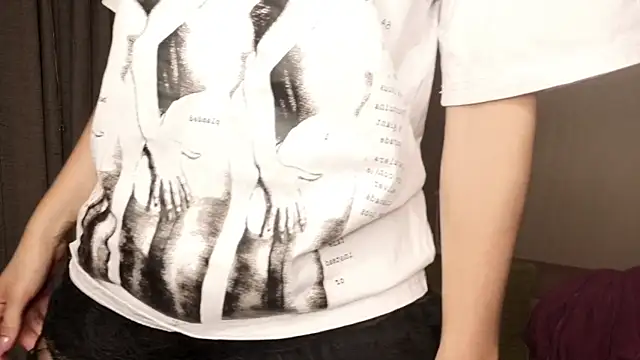 KristleKirst online show from 04/16/26, 02:18