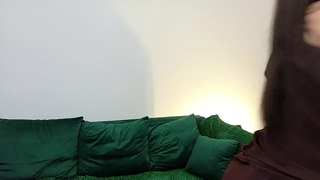 Layladesire online show from 11/22/25, 04:22