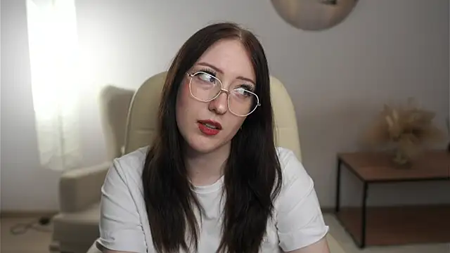 Snapshot of AyannaHerriott chatting on 11/18/25, 12:53 AyannaHerriott online show from 11/18/25, 12:53