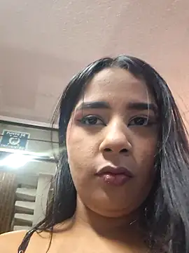 LeahSole online show from 12/23/25, 04:10