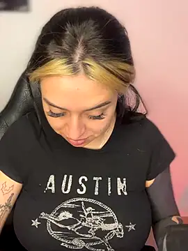 VeloraVyxen  online show from 11/28/25, 02:09