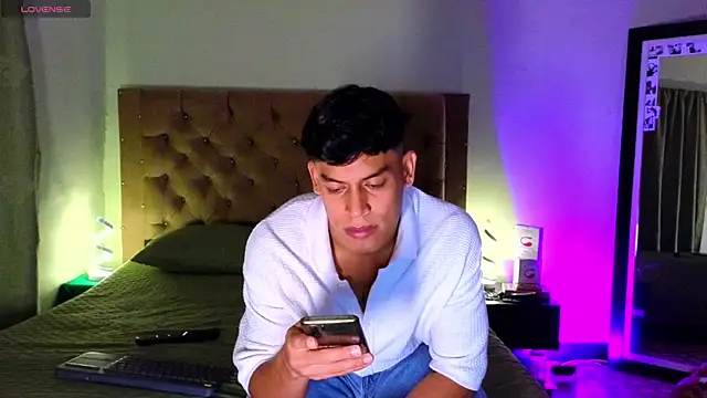 blorelopez online show from 01/11/26, 02:49